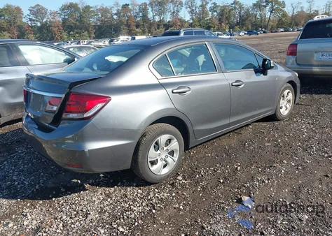 2013 Honda Civic Lx z USA, uszkodzony, nr VIN 2HGFB2F53DH593164